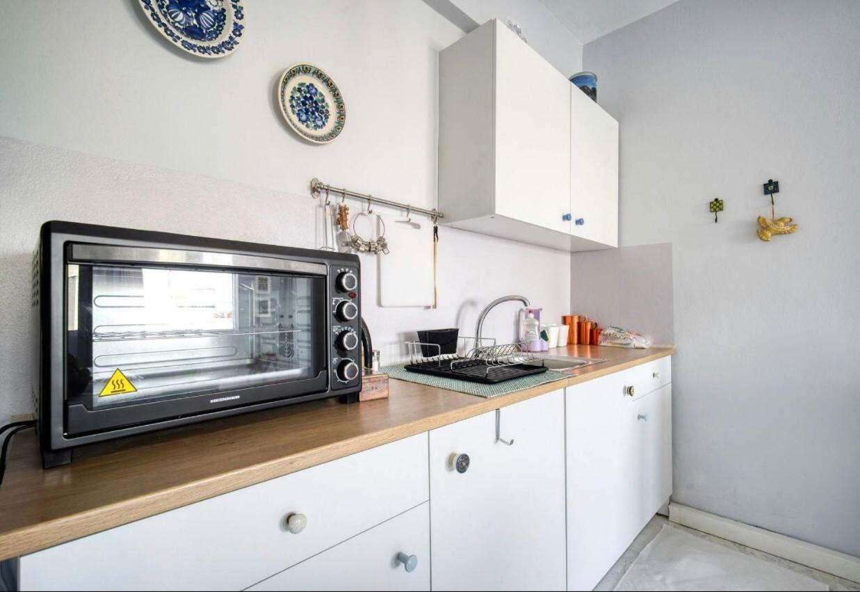 A Little Taste Of Home Apartments 아테네 외부 사진