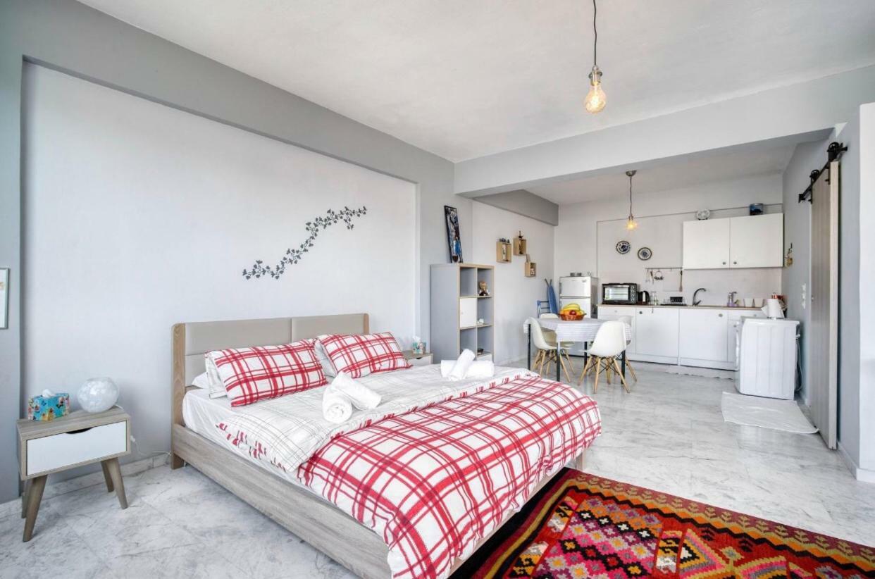 A Little Taste Of Home Apartments 아테네 외부 사진